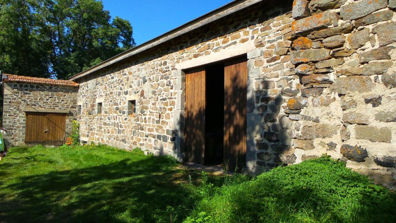 Maison De Famille Au Plateau Du Mezenc Les Vastres エクステリア 写真